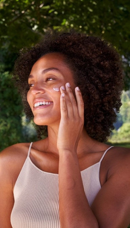 Weleda Skin Food Κρέμα Προσώπου Νυκτός για Ενυδάτωση & Ανάπλαση 40ml
